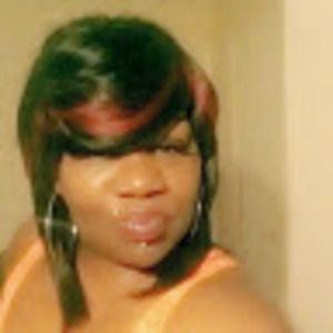 Meet your Posher, Monica